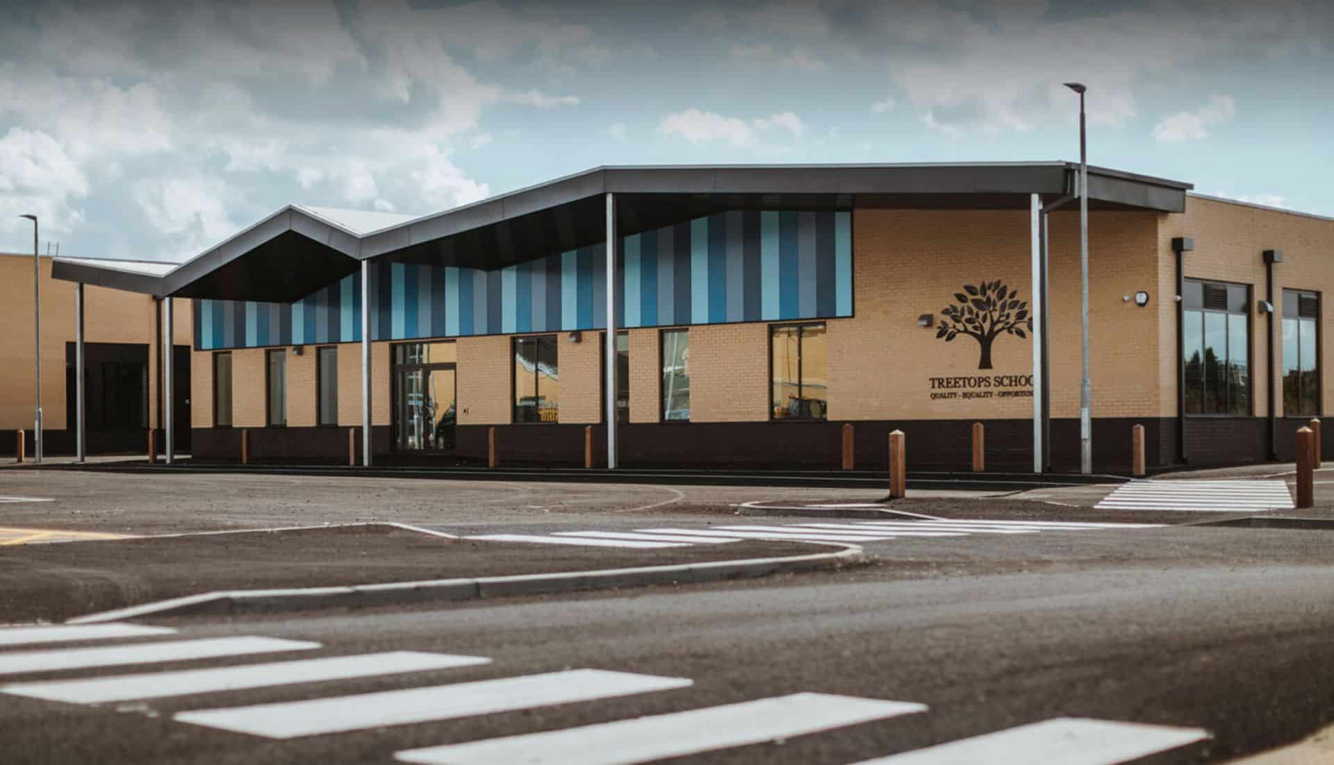 Treetops Free School - DfE's first carbon pathfinder to complete